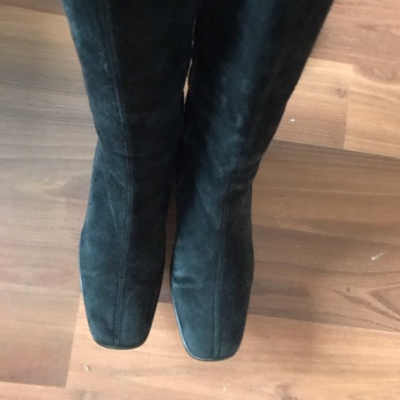 Aquatalia Black Suede boots - Picture 1 of 4